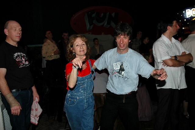 min 2006 11 24 riot 282